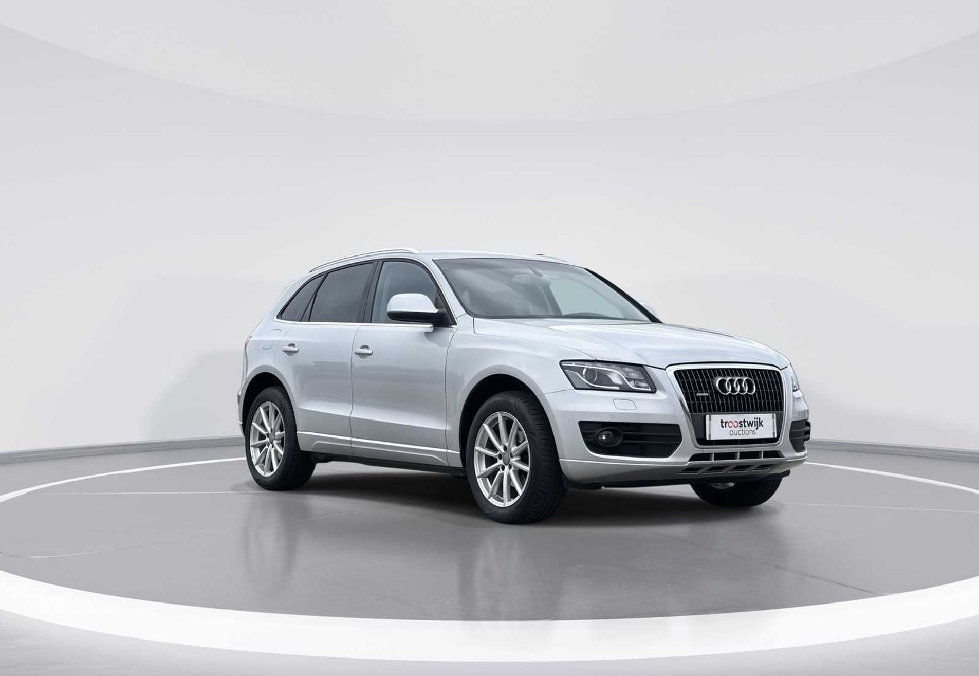 Audi Q5 2.0 TFSI Quatro Pro Line Car 2011 | 01-PLD-2