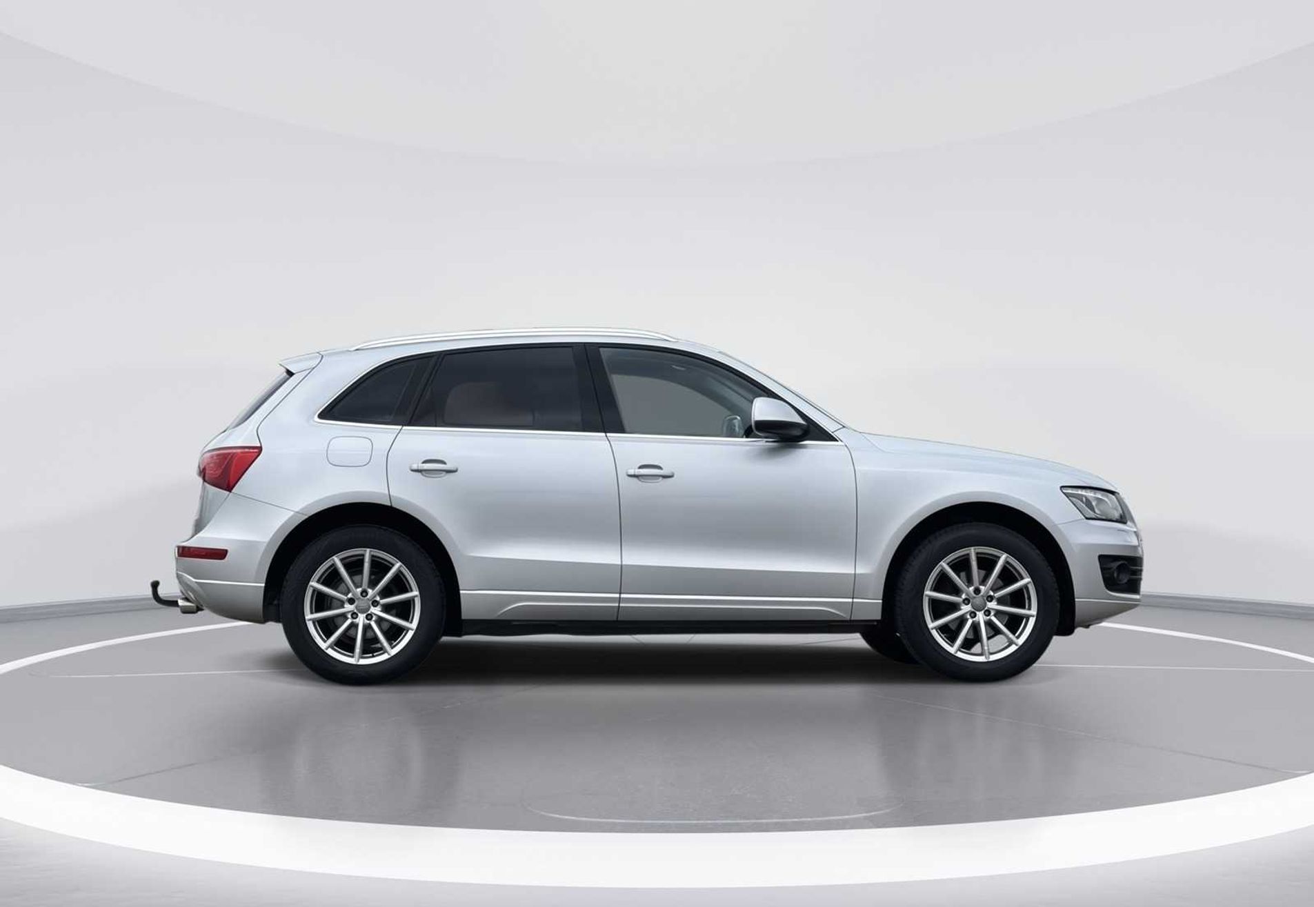 Audi Q5 2.0 TFSI Quatro Pro Line Car 2011 | 01-PLD-2