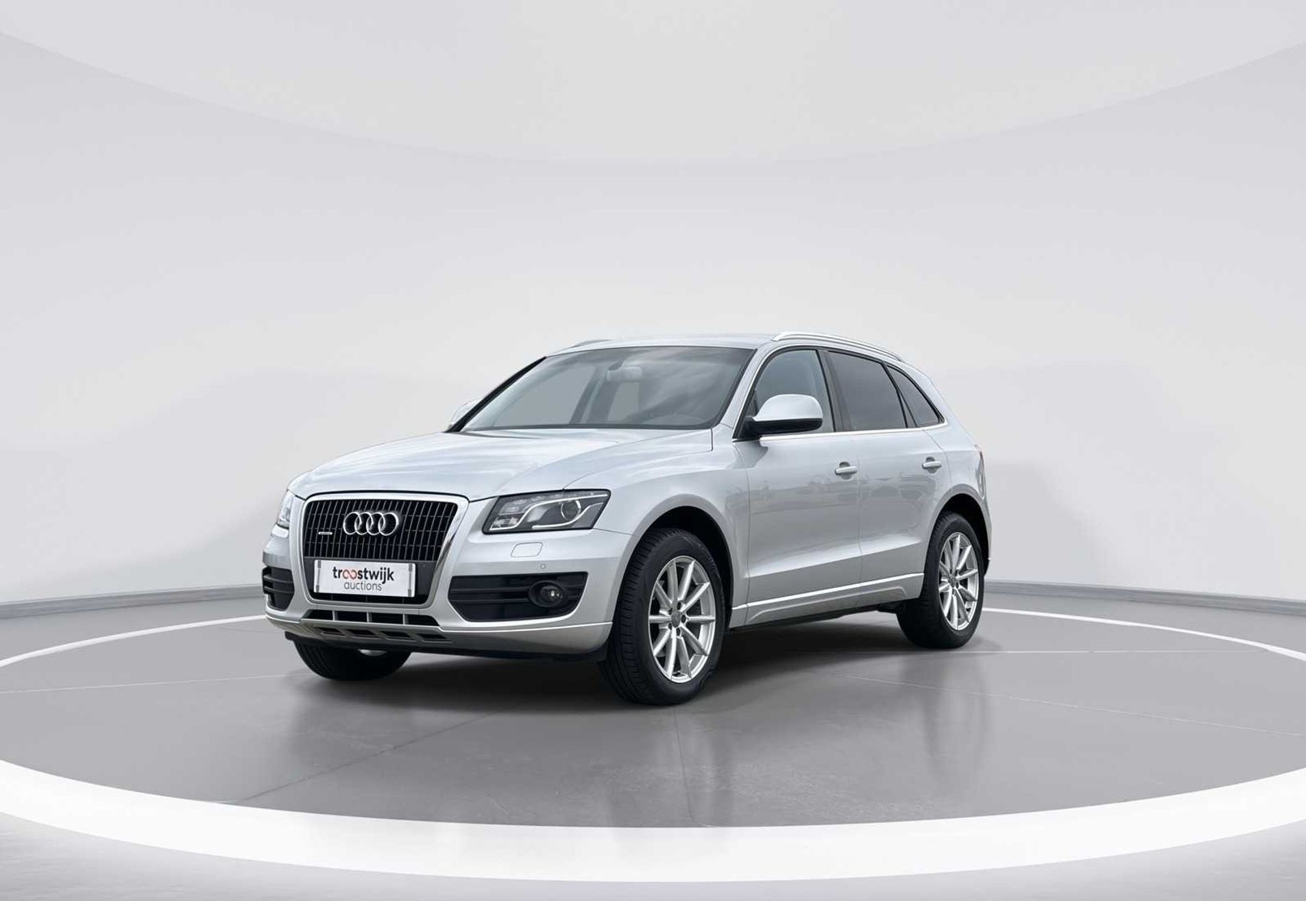 Audi Q5 2.0 TFSI Quatro Pro Line Car 2011 | 01-PLD-2