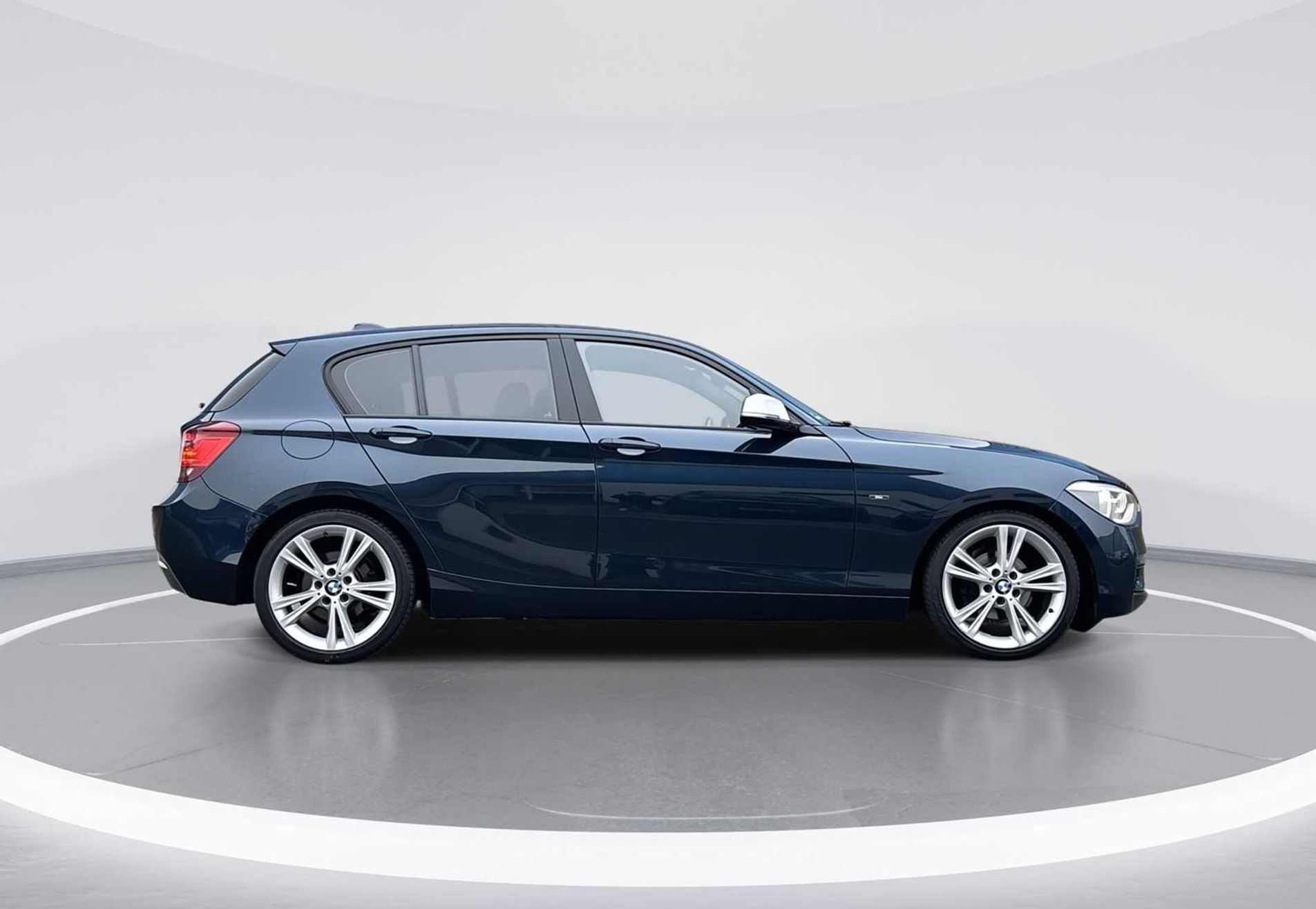 BMW 1-serie 116i Business+ Car 2012 | T-488-LL